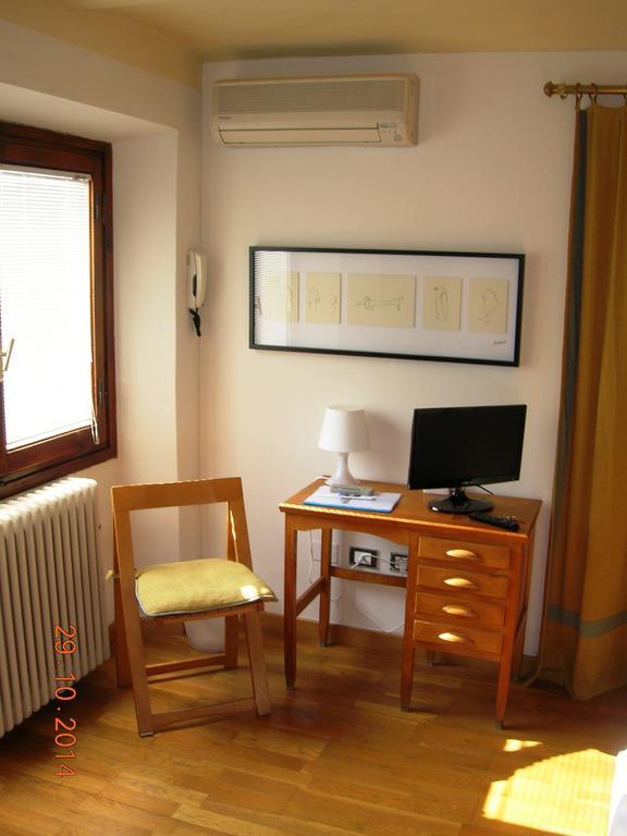 Lo Studio Terranuova Bracciolini Rum bild